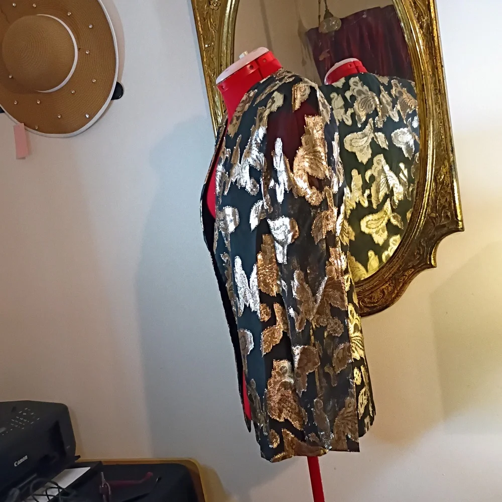 David Rose Vtg Black and Gold Floral Blazer Sm - Picture 10 of 15